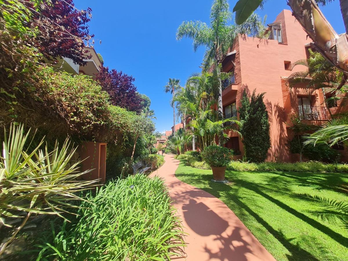 Boutique Penthouse Elviria Beachsid *
